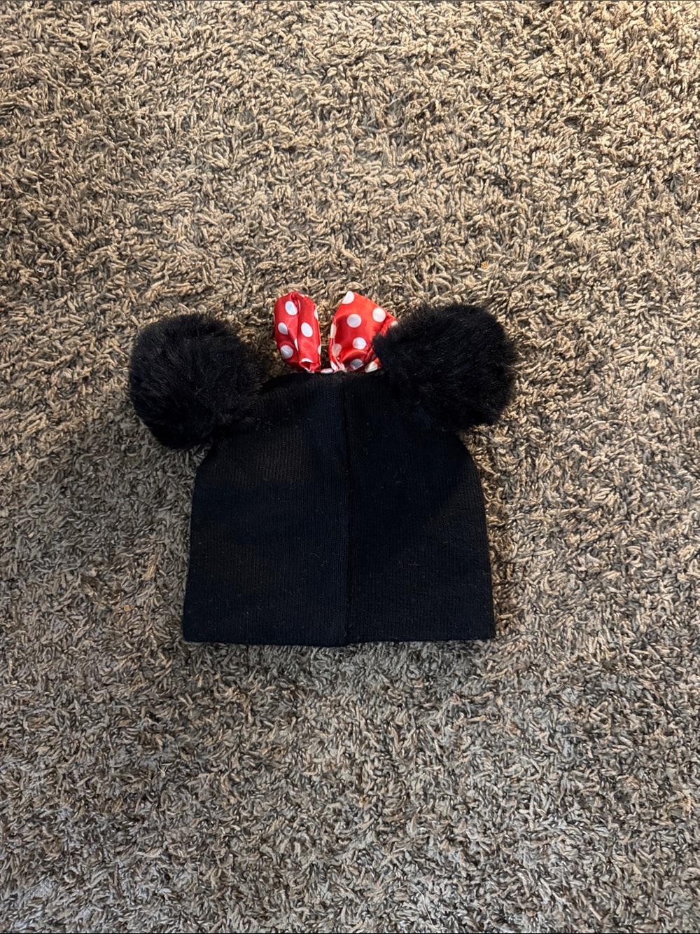 Minnie Mouse hat - Picture 2 of 2